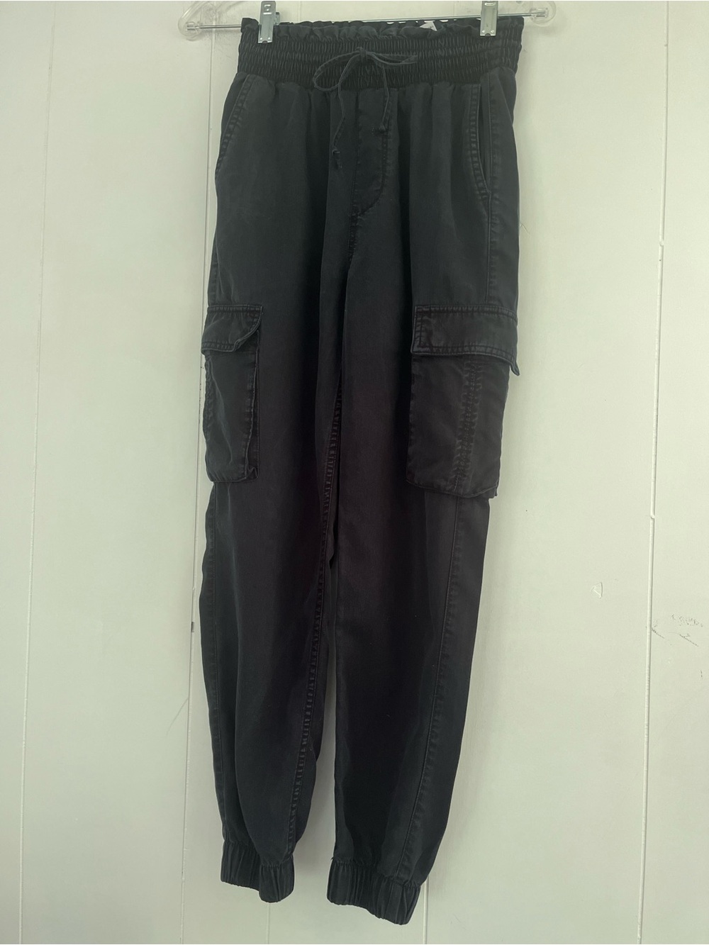 Abercrombie & Fitch Black Lyocell Cargo Jogger Pants Size XS Regular